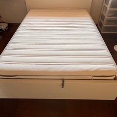 IKEA MALM ダブルベッド➕マットレス