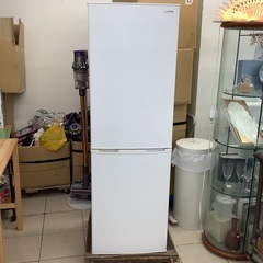 IRISOHYAMA  アイリスオーヤマ　冷蔵庫　AF162-W...