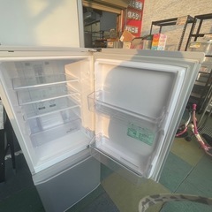 【リサイクルサービス八光】2018年製　三菱電機　冷蔵庫 （146L・右開き） 2ドア シャイニーシルバー MR-P15D-Sの画像