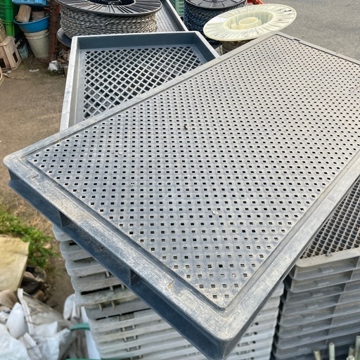 水稲用育苗箱　④