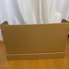 【引き取り7/23まで】絵本棚ダンボールの画像
