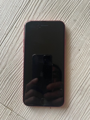 iPhone 3generation 256 GB レッド