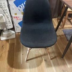 イームズチェア　ブラック