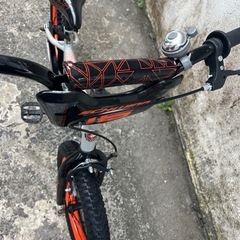 未使用‼️16インチBMXキッズバイクSCHWINN Scorchシュウイン自転車2輪車🍉プロフ必読 の画像