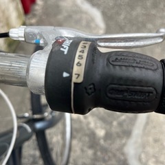 7段ギア‼️28インチGIANTクロスバイク街乗り通勤車通学車🍉プロフ必読の画像