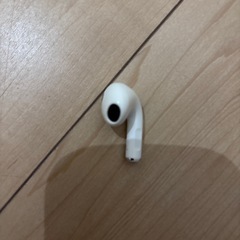 AirPods第三世代左の画像