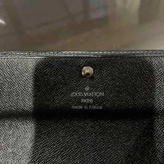 ルイヴィトン三つ折り美品