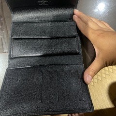ルイヴィトン三つ折り美品の画像