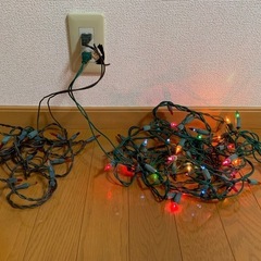シーズンオフですが　　　クリスマスツリーキラキラの画像