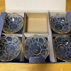 曽我ガラスの金彩「湖畔」小鉢5個の画像