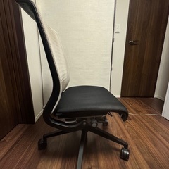 Steelcase のシンクチェア（2014年以前モデル）。引き取りに来て下さる方。の画像