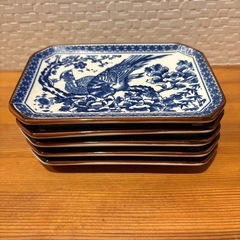 花鳥模様の角皿　5枚セットの画像