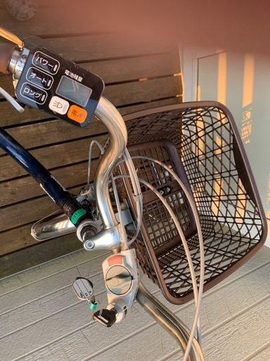 電動アシスト三輪自転車