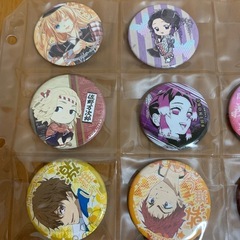 推し活　　
缶バッチの画像