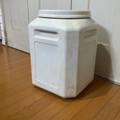 ドッグフードコンテナ　フードストッカー　