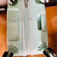 ミントグリーン 4輪キャリーケース 鍵❌の画像