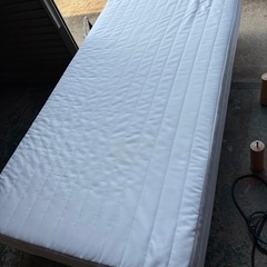 無印　シングルベッド