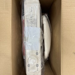 SNT671 新品 ハロゲンヒーター 3本式HITACHI HLH-104 1000W 瞬間暖房 日立リビングサプライ 電気ストーブの画像