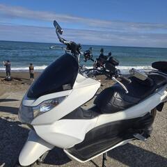 PCX125 JF28前期パーツ交換出来る方バイク詳しい方…