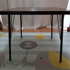 テーブルの画像