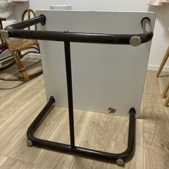 ローテーブルの画像