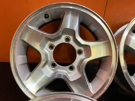 ジムニー JA11 純正アルミホイール 4本セット 16インチ ジムニー JA11 純正アルミホイール 4本セット 16インチ ジムニー