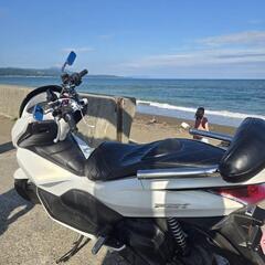 PCX125 JF28前期パーツ安く譲って下さい。