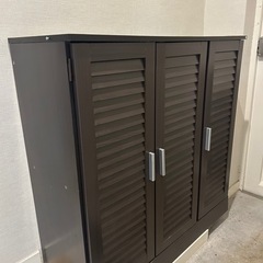 ルーバータイプ　シューズラック