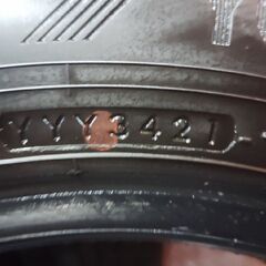 YOKOHAMA ice GUARD iG70 175/65R14 14インチ スタッドレス 4本 21年製 バリ溝 ベリーサ コルト キューブ フィット ノート bB等　(KTG277)の画像