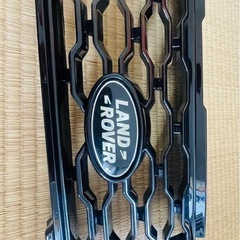 ランドローバー レンジローバーヴェラール フロント グリルの画像