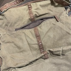 軍隊ショルダーバックの画像