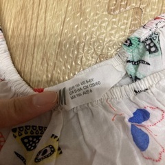 ♦️ H&M ノースリーブ  女の子 110 あたり ♦️の画像