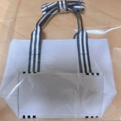新品　シャネル CHANEL ノベルティ　リボントートバッグの画像