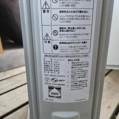 2015年製 デロンギのオイルヒーター「HJ0812」の画像