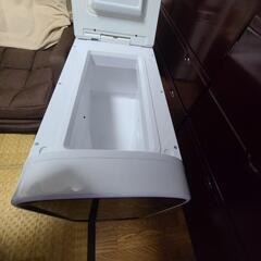 保冷米びつ　美品ですが保冷機能は可動しなくなりました。の画像