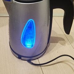 ステンレス電気ケトル 1.0L ポット　株式会社丸隆の画像