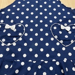 【最終値下げ‼️】水玉模様 リボンフリルエプロンの画像