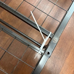 ベッドの骨組み部分の画像