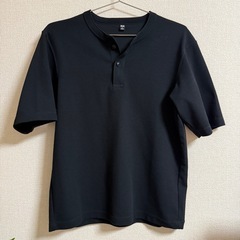 ユニクロ Tシャツ