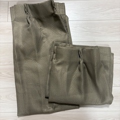 カーテン　茶色　2枚組