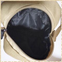 THE NORTH FACE　ノースフェイス ショルダーバッグ/カーキの画像