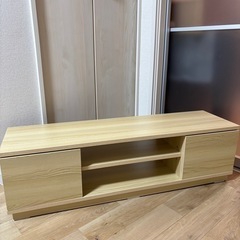 急募！テレビ台