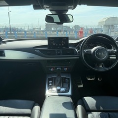 アウディ　A7　2.0TFSI quattro SLINEパッケージの画像