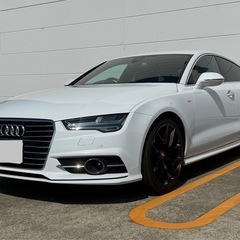 アウディ　A7　2.0TFSI quattro SLINEパッケージ