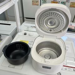 【リサイクルショップ ピカソ 小松原】🍚✨【2024年製✨超美品】SHARP 炊飯器 KS-CF05B-W（3合炊き）✨🍚★2243★の画像