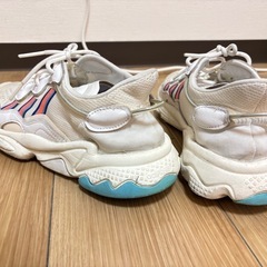 adidas スニーカー 26cmの画像