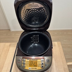 象印 炊飯器の画像