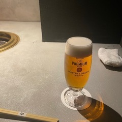 20日飲みに行きませんか？