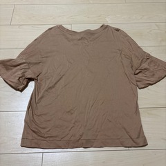 ADAM ET ROPÉ ブラウン Tシャツ サイズ38の画像