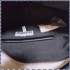 GANNI ガニーレザーストラップ バゲット ミニショルダーバッグ/2wayの画像